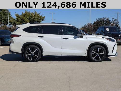 2021 Toyota Highlander XSE