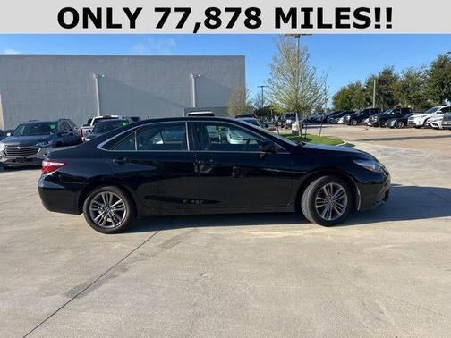 2017 Toyota Camry SE