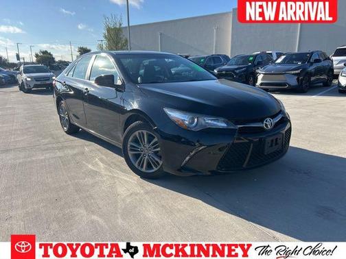 2017 Toyota Camry SE