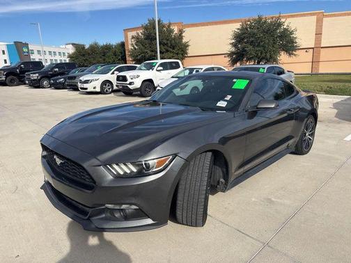 2017 Ford Mustang EcoBoost Premium