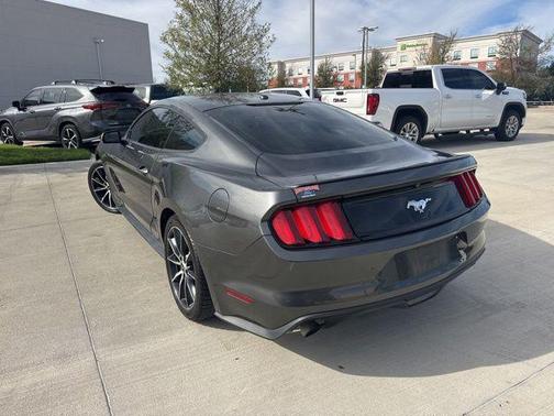 2017 Ford Mustang EcoBoost Premium