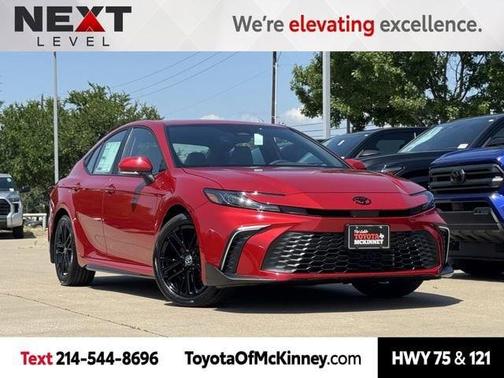 2025 Toyota Camry SE