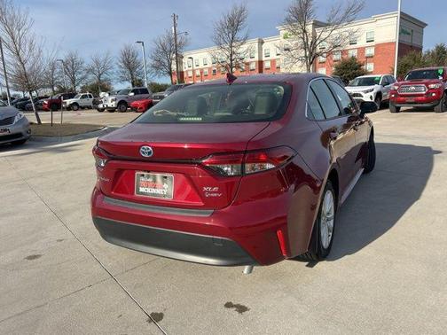 2025 Toyota Corolla Hybrid XLE