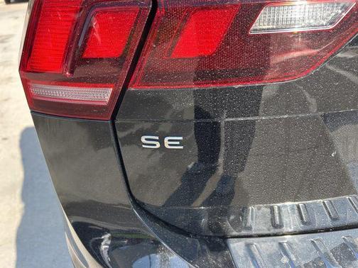 2022 Volkswagen Tiguan 2.0T SE R-Line Black 4MOTION