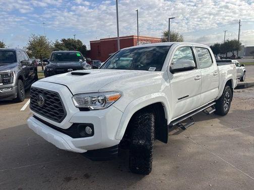 2020 Toyota Tacoma TRD Sport