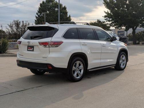 2015 Toyota Highlander Limited Platinum
