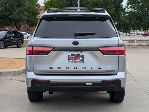 2025 Toyota Sequoia Platinum