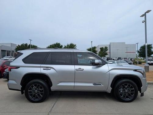 2025 Toyota Sequoia Platinum