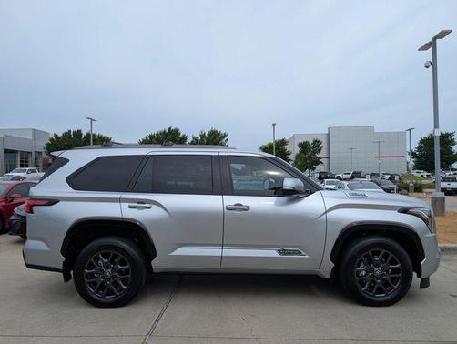 2025 Toyota Sequoia Platinum