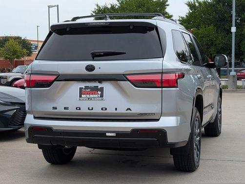 2025 Toyota Sequoia Platinum