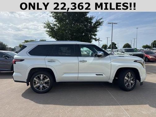 2023 Toyota Sequoia Capstone