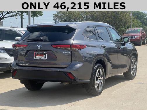 2023 Toyota Highlander Hybrid XLE