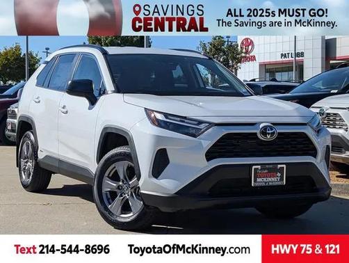 2025 Toyota RAV4 Hybrid LE