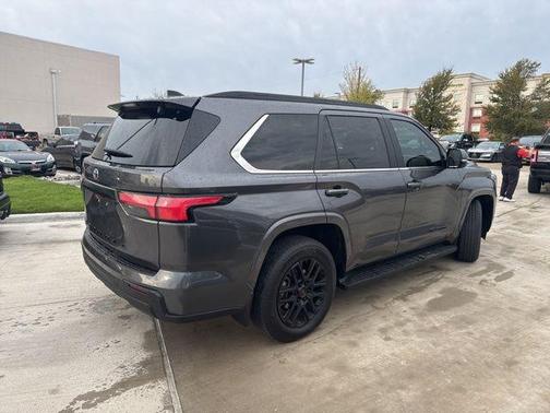2024 Toyota Sequoia TRD Sport