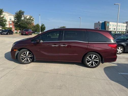 2020 Honda Odyssey Elite