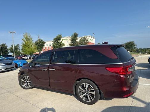 2020 Honda Odyssey Elite