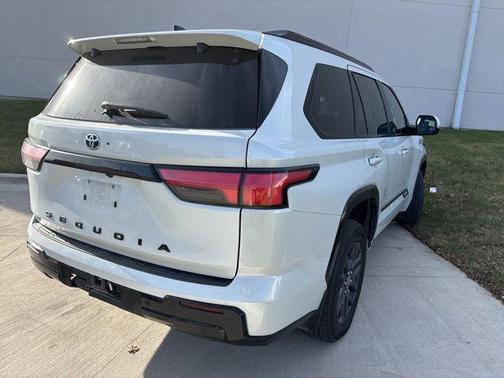 2023 Toyota Sequoia Platinum