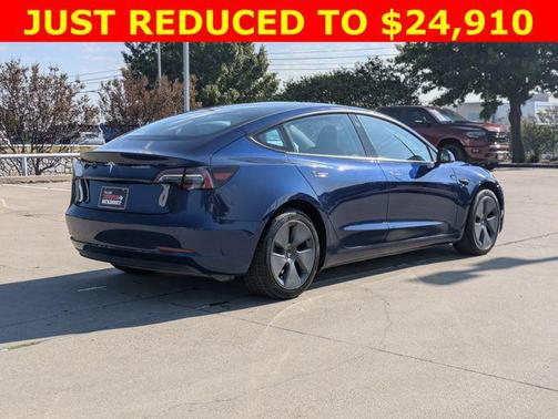 2023 Tesla Model 3 Standard Range