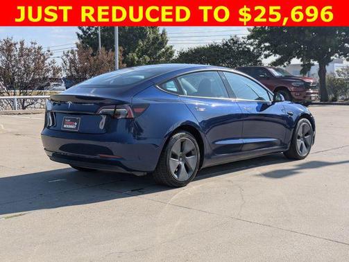 2023 Tesla Model 3 Standard Range
