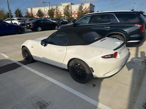 2023 Mazda MX-5 Miata Club