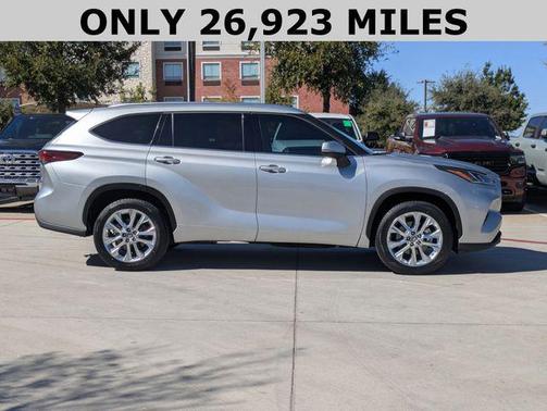 2023 Toyota Highlander Limited