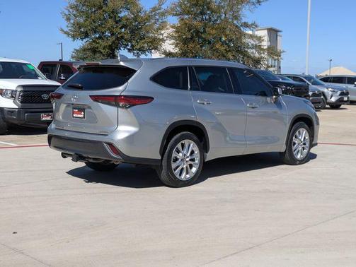 2023 Toyota Highlander Limited