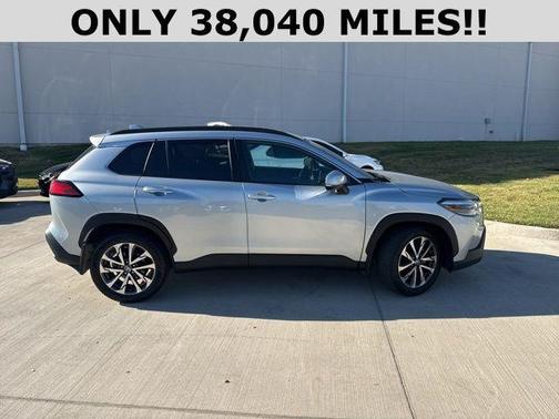 2023 Toyota Corolla Cross XLE