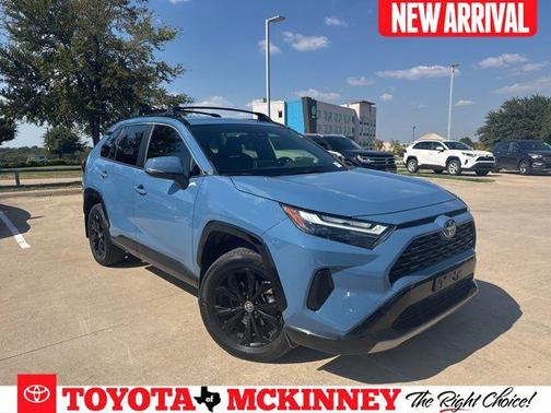 2024 Toyota RAV4 Hybrid SE