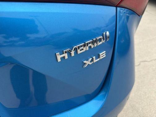 2021 Toyota Prius XLE