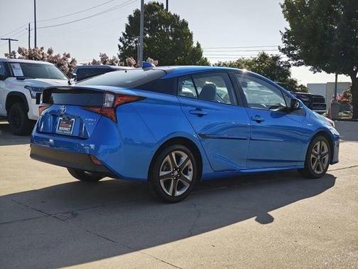2021 Toyota Prius XLE