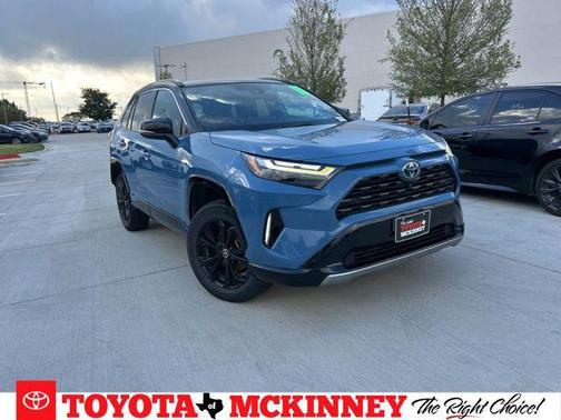 2022 Toyota RAV4 Hybrid SE