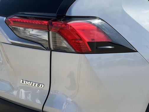 2020 Toyota RAV4 Limited