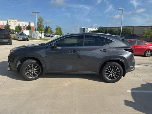 2023 Lexus NX 250 Premium