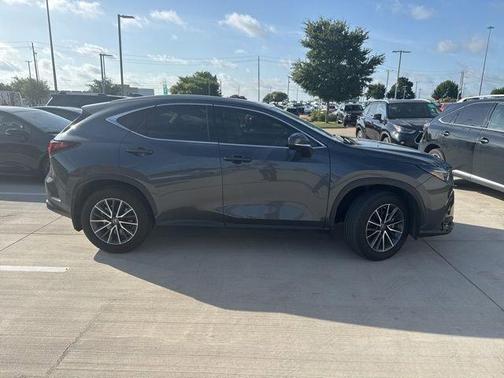 2023 Lexus NX 250 Premium