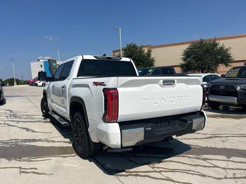 2023 Toyota Tundra Hybrid Limited