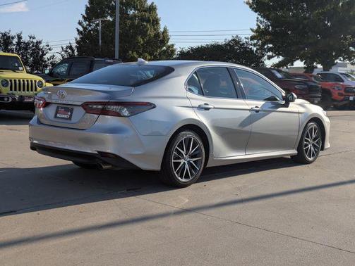 2022 Toyota Camry XLE