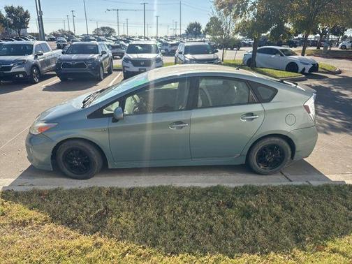 2014 Toyota Prius Two