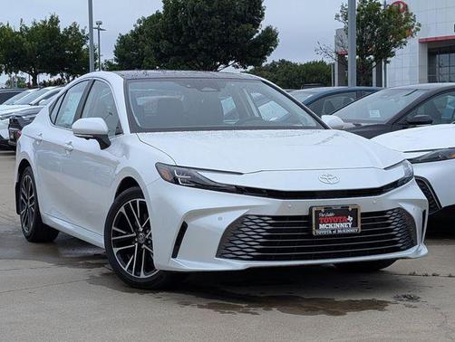 2025 Toyota Camry XLE
