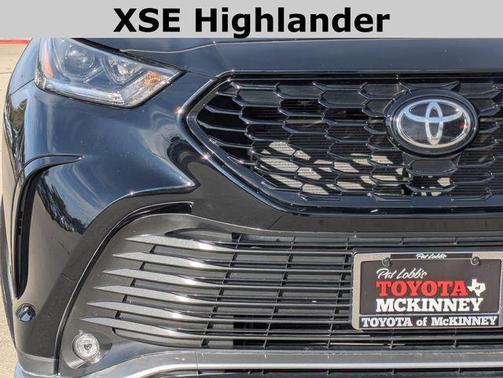 2022 Toyota Highlander XSE