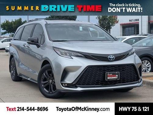 2025 Toyota Sienna XSE 7 Passenger