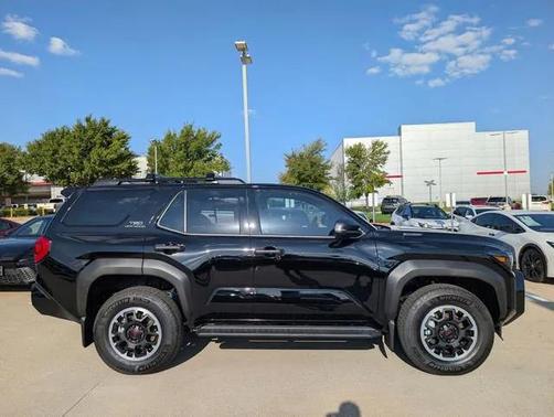2025 Toyota 4Runner TRD Off Road