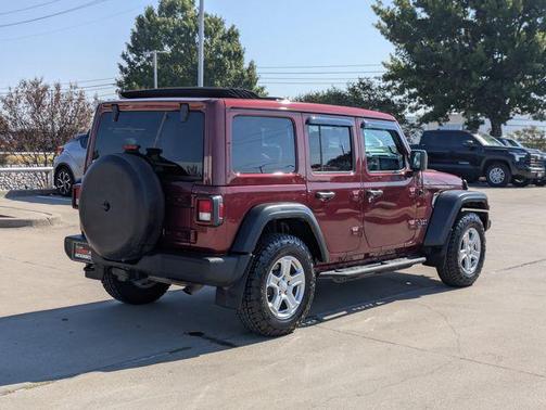 2022 Jeep Wrangler Unlimited Sport