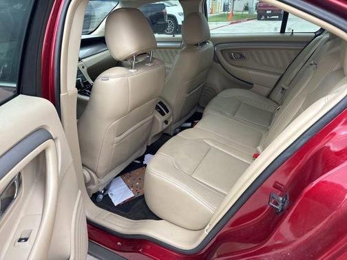 2016 Ford Taurus SEL