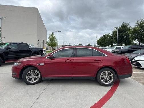 2016 Ford Taurus SEL