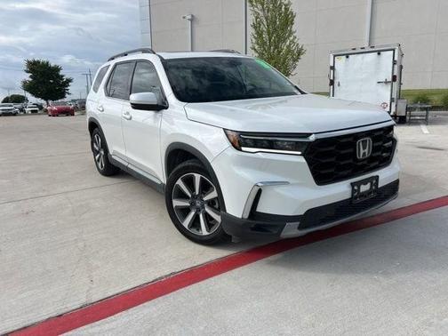2025 Honda Pilot Touring