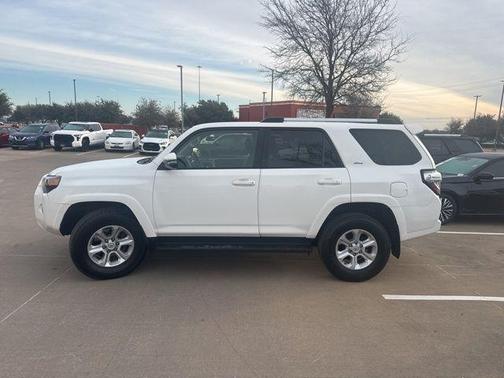 2024 Toyota 4Runner SR5 Premium