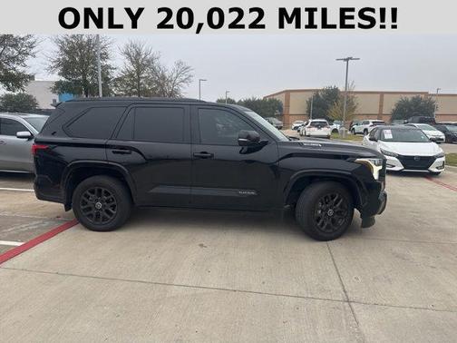 2024 Toyota Sequoia Platinum