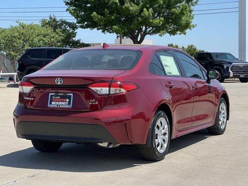 2025 Toyota Corolla Hybrid LE