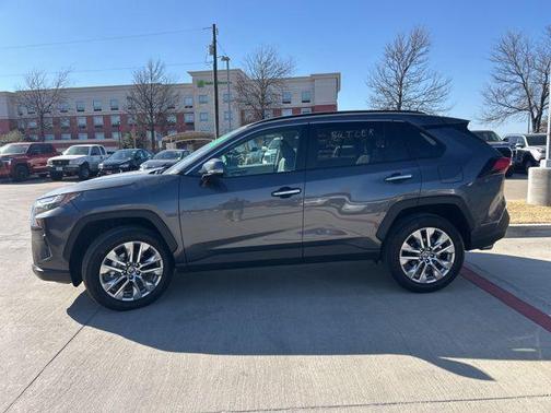 2025 Toyota RAV4 Limited