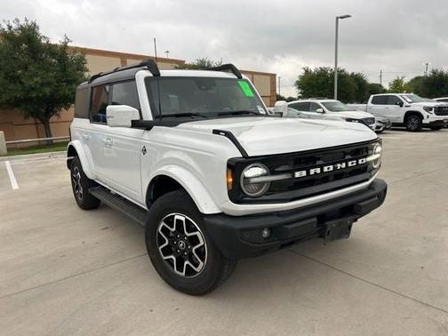 2022 Ford Bronco Outer Banks